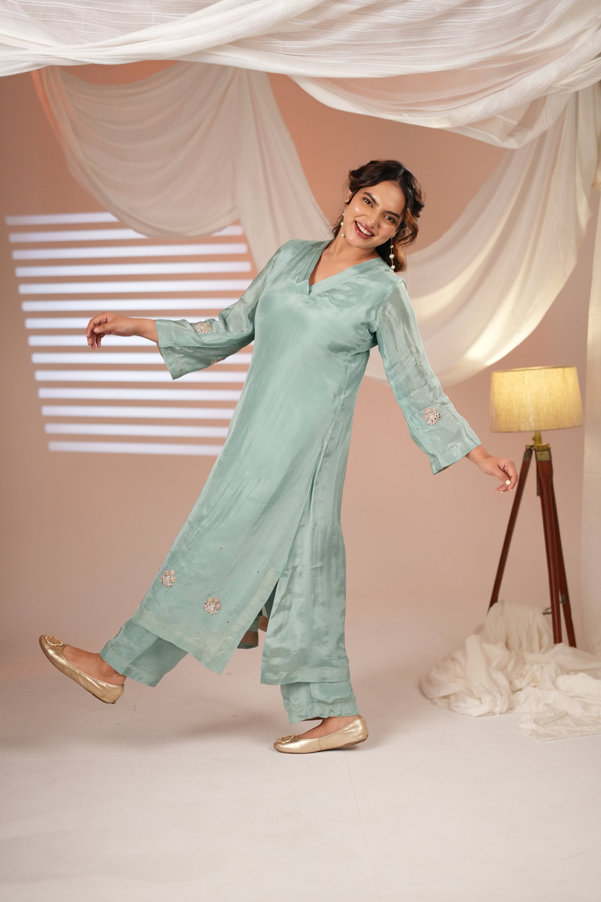 Meher-e-Jashn Suit Set