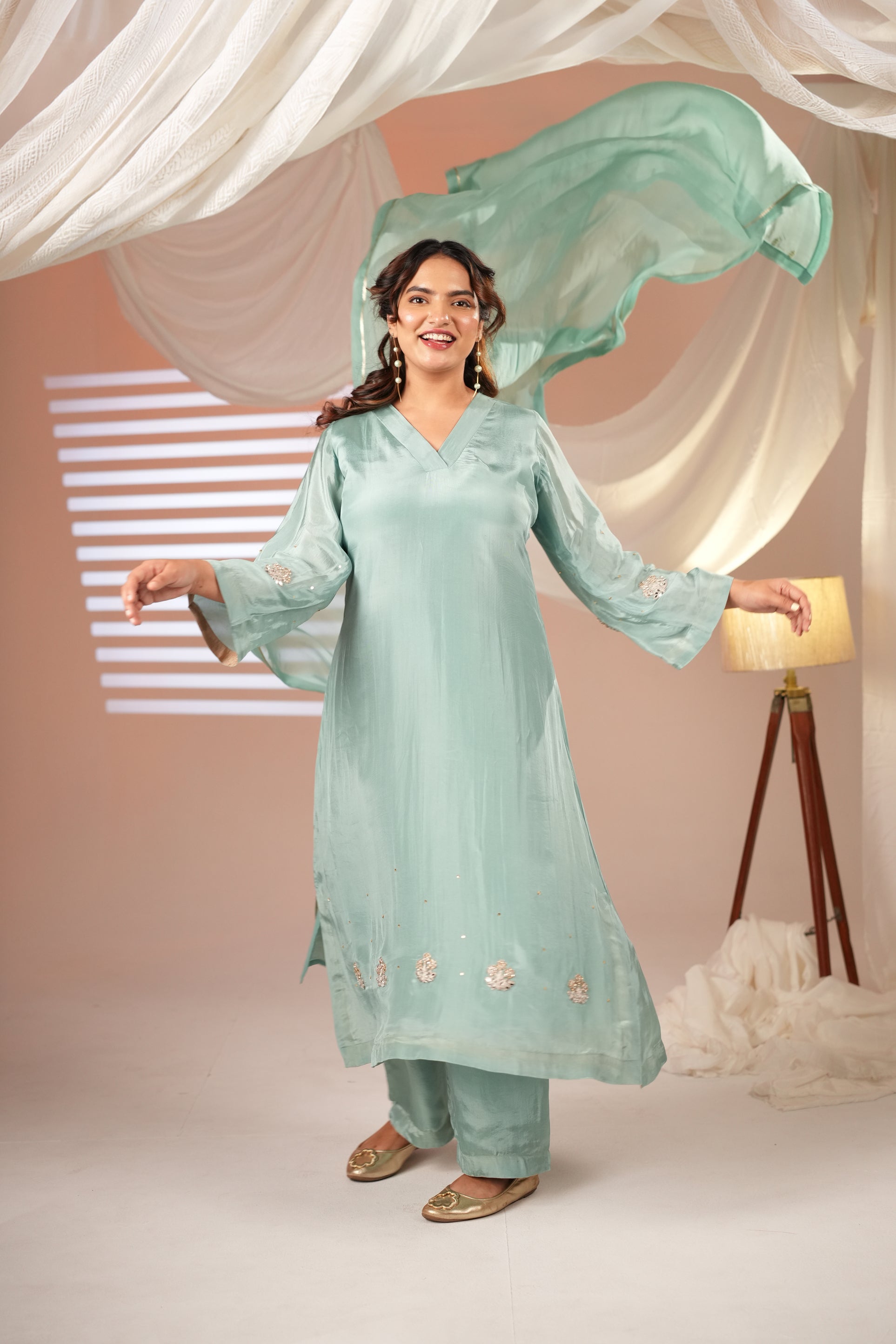 Meher-e-Jashn Suit Set